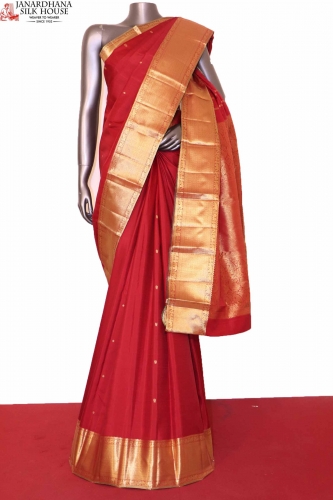 Traditional Kanchipuram Silk Saree